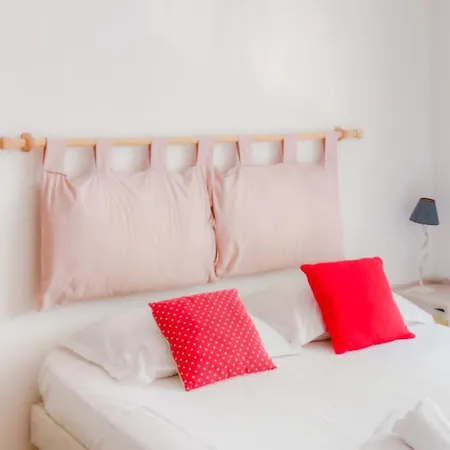 Daire Smoletti Furnished Flat