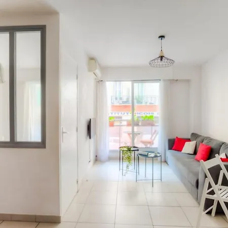 Smoletti Furnished Flat